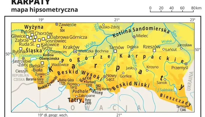 Mapa hipsometryczna Karpat w Polsce z zaznaczonymi pasmami górskimi, miastami i rzekami. Widoczne Tatry, Beskidy, Bieszczady.