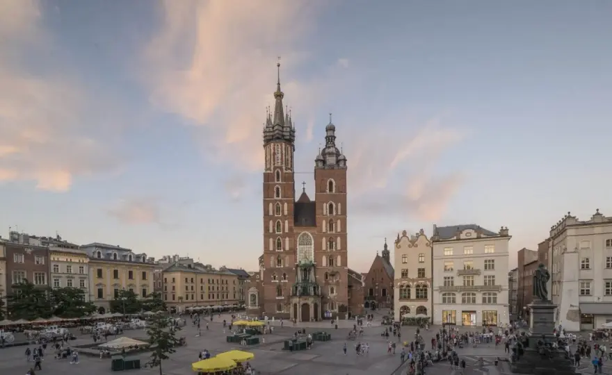Kościół Mariacki Kraków - Jak zaplanować idealną wizytę?