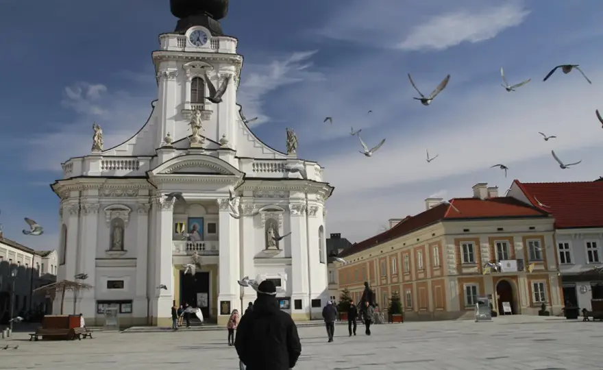 Wadowice pieszo - co zobaczyć w centrum i poza nim?
